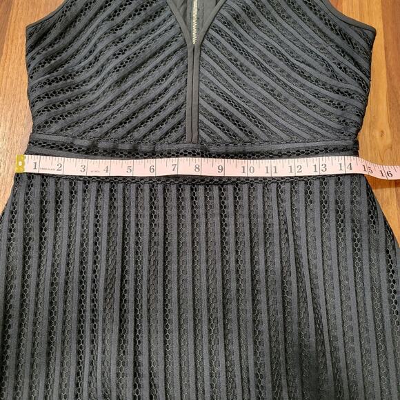 NWT J. Crew Striped Eyelet Dress F1979 Size 0 - Picture 10 of 10